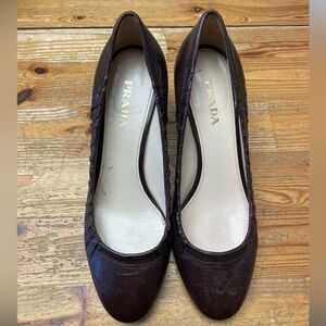 Prada Size 39 1/2 (EU) Vintage Leather Heels